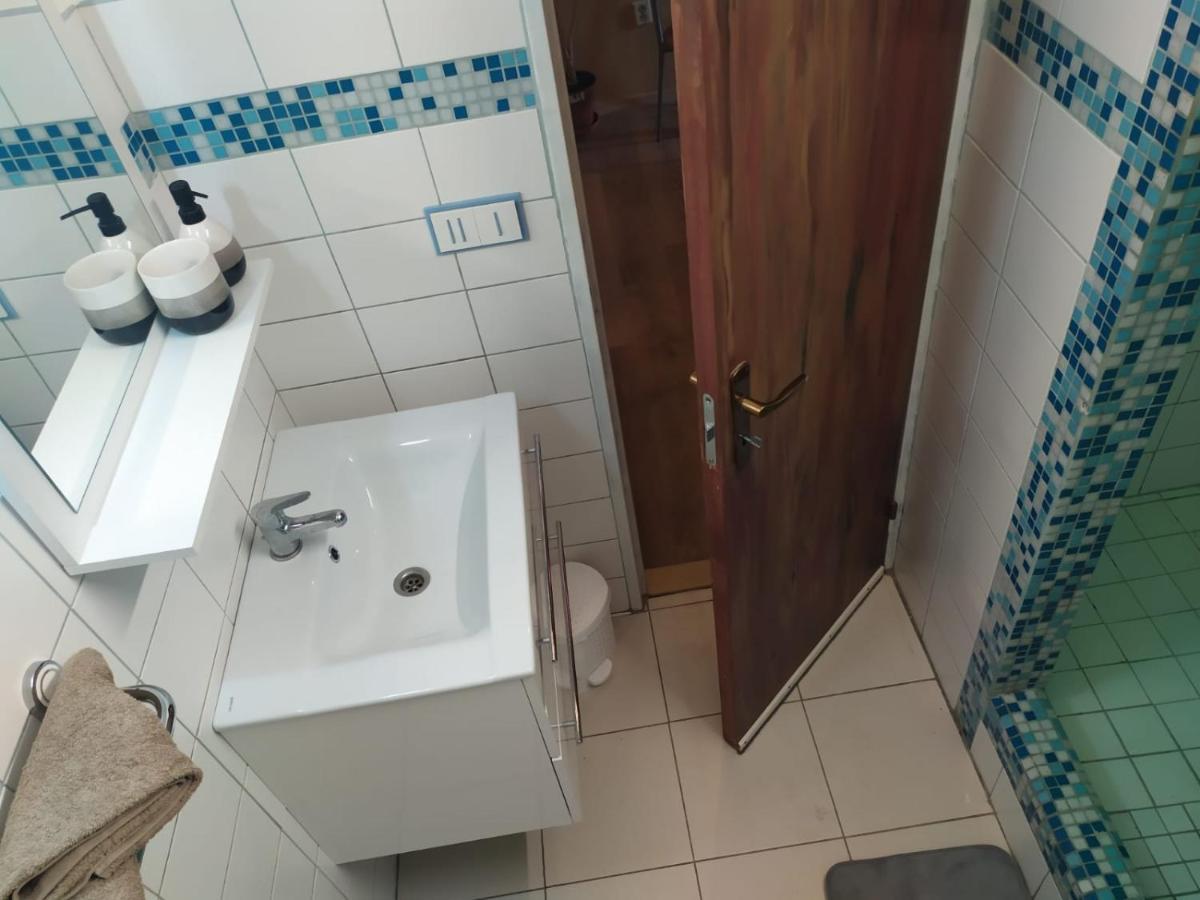 Penzion Alca Praha Bagian luar foto